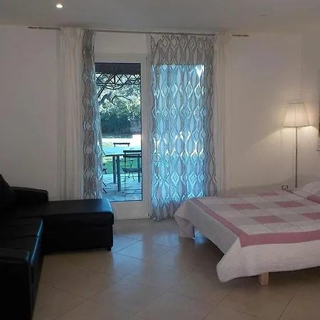 Angelina Garden Apartment Grimaud
